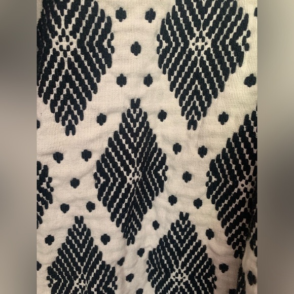 Esprit Reversible Embroidered Cape - Picture 5 of 7